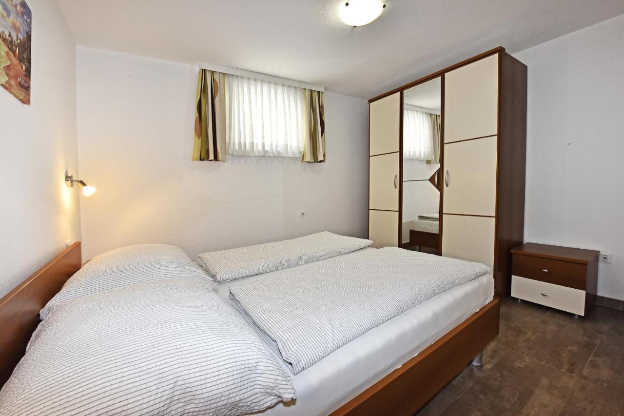 Tomic Apartments Porec Exterior photo